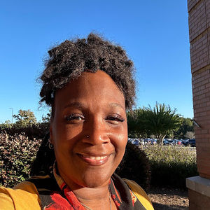 Meet your Posher, Jamila